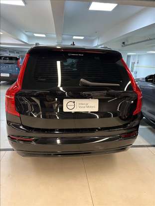 VOLVO-XC90-2024
