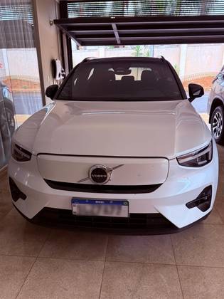 VOLVO XC40 P6 RECHARGE ELECTRIC PLUS