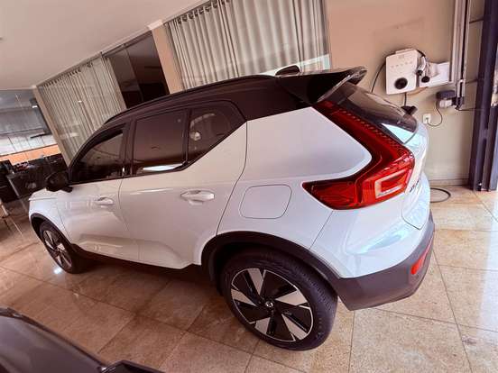 VOLVO-XC40-P6 RECHARGE ELECTRIC PLUS VOLVO-XC40-2023
