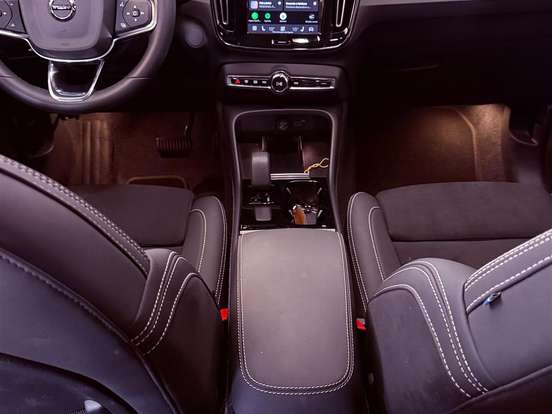 VOLVO-XC40-P6 RECHARGE ELECTRIC PLUS VOLVO-XC40-2023
