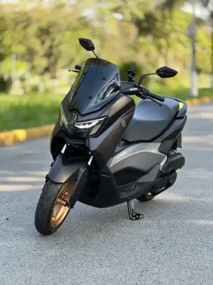 YAMAHA-NMAX CONNECTED 160 ABS-2025