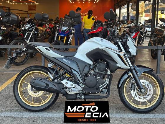 YAMAHA FZ25 FAZER ABS 
