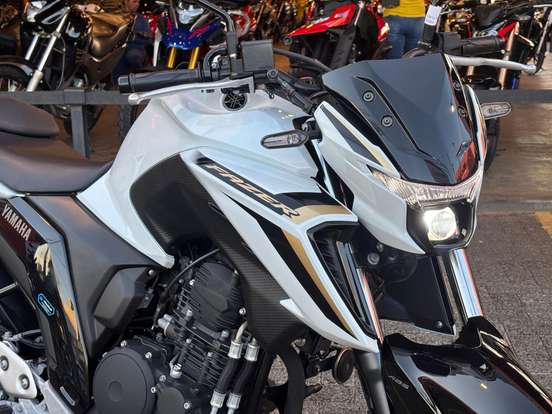 YAMAHA-FZ25 FAZER ABS YAMAHA-FZ25 FAZER ABS-2025