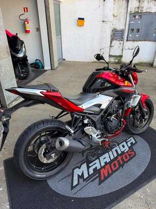 YAMAHA-MT-03 YAMAHA-MT-03-2016