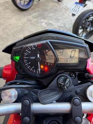 YAMAHA-MT-03 YAMAHA-MT-03-2016