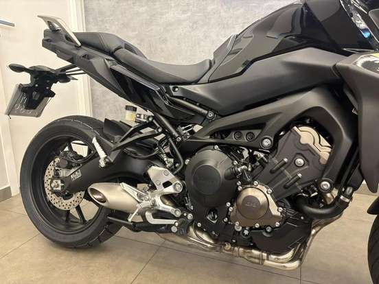 YAMAHA-MT-09 TRACER-2024