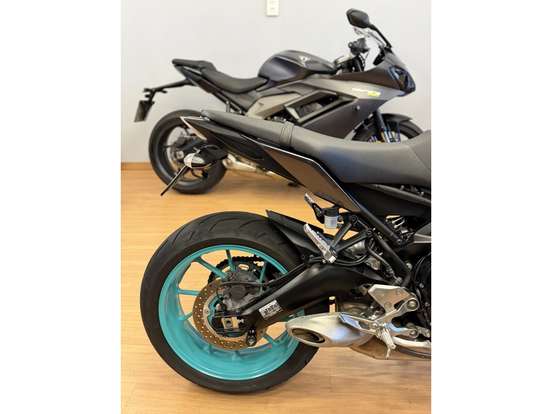 YAMAHA-MT-09-2024