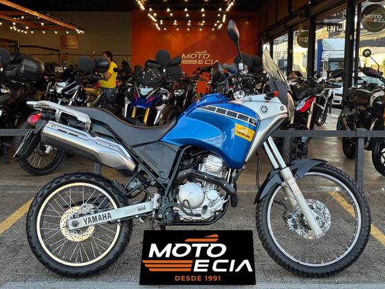 YAMAHA XTZ 250 TÉNÉRÉ 
