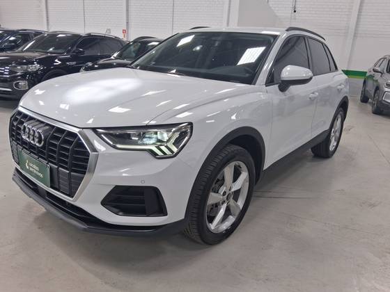 AUDI Q3 2.0 40 TFSI GASOLINA PRESTIGE QUATTRO TIPTRONIC