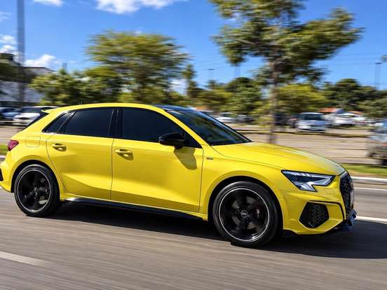 AUDI-A3-2.0 40 TFSI GASOLINA SPORTBACK S LINE S-TRONIC AUDI-A3-2021