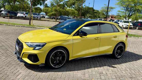 AUDI-A3-2021