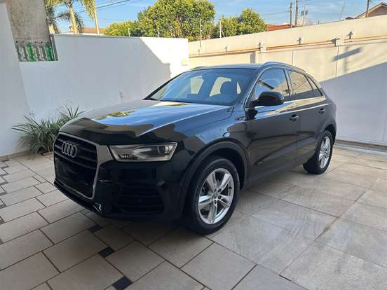 AUDI-Q3-2018