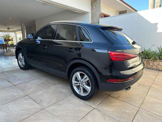 AUDI-Q3-2018