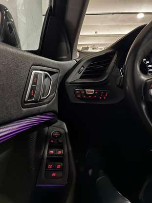 BMW-218i-2019