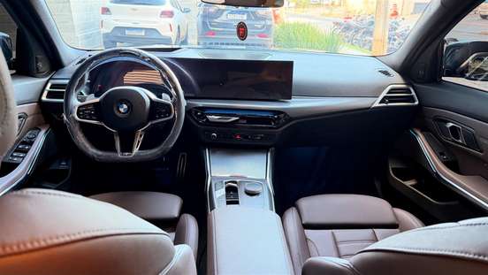 BMW-320i-2025