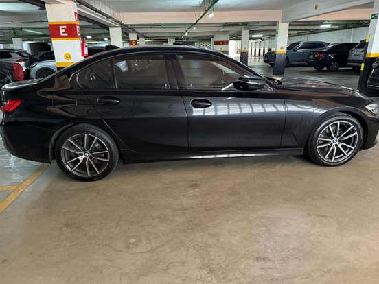 BMW-320i-2.0 16V TURBO GASOLINA SPORT GP AUTOMÁTICO BMW-320i-2020