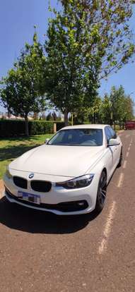BMW-320i-2018