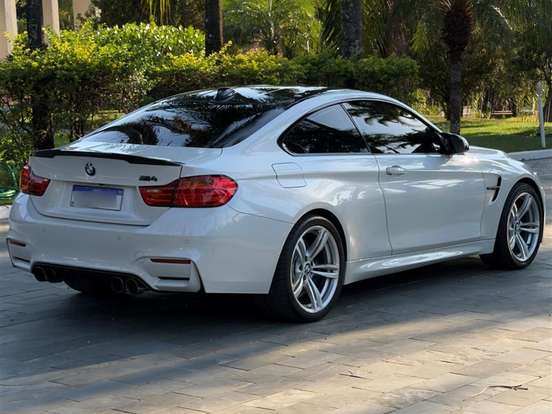 BMW-M4-3.0 COUPÉ I6 24V GASOLINA 2P AUTOMÁTICO BMW-M4-2014