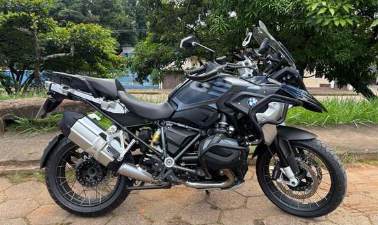 BMW-R 1250 GS TRIPLE BLACK-2023