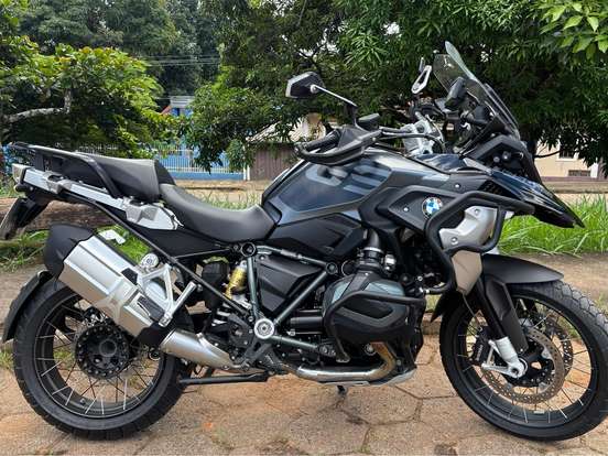 BMW-R 1250 GS TRIPLE BLACK BMW-R 1250 GS TRIPLE BLACK-2023