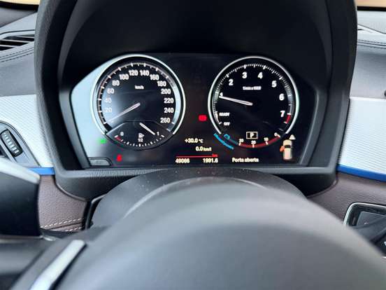 BMW-X1-2.0 16V TURBO ACTIVEFLEX SDRIVE20I M SPORT 25 ANOS 4P AUTOMÁTICO BMW-X1-2020