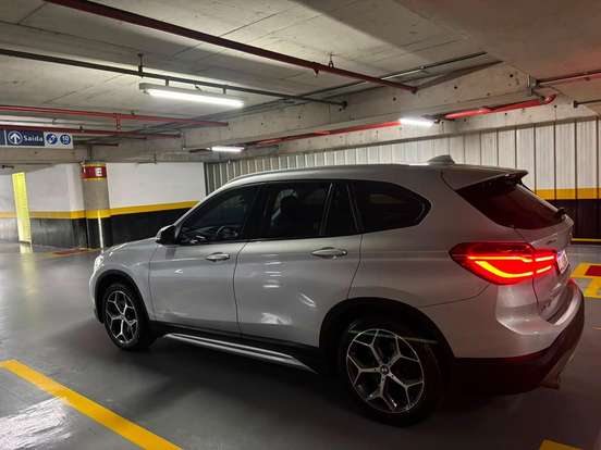 BMW-X1-2.0 16V TURBO ACTIVEFLEX SDRIVE20I X-LINE 4P AUTOMÁTICO BMW-X1-2019