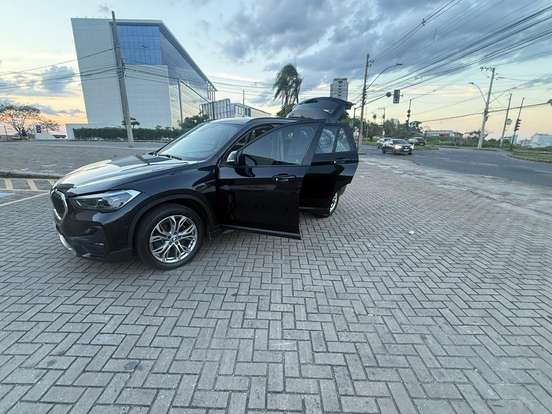 BMW-X1-2.0 16V TURBO ACTIVEFLEX SDRIVE20I X-LINE 4P AUTOMÁTICO BMW-X1-2019