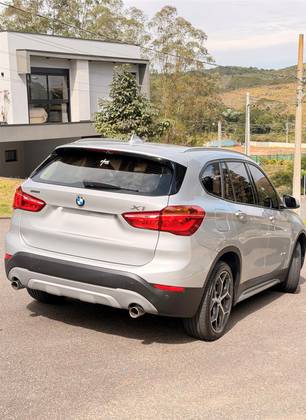 BMW X1 2.0 16V TURBO ACTIVEFLEX XDRIVE25I SPORT 4P AUTOMÁTICO