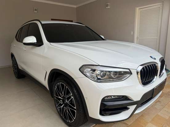 BMW-X3-2021