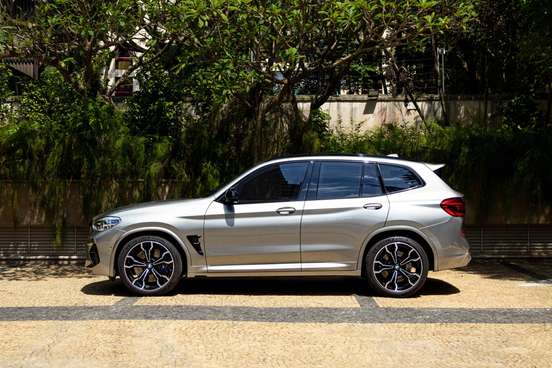 BMW-X3-2021