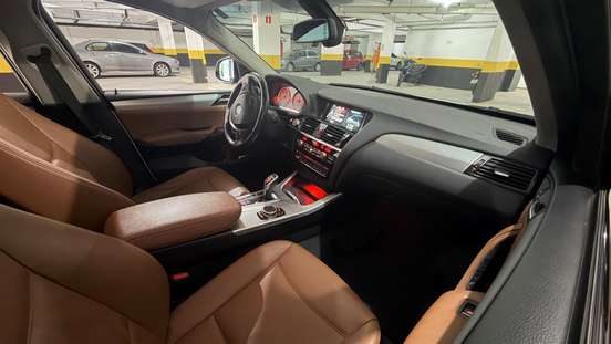 BMW-X4-2015