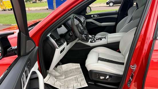 BMW-X6-2022