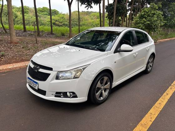 CHEVROLET CRUZE 1.8 LT 16V FLEX 4P MANUAL