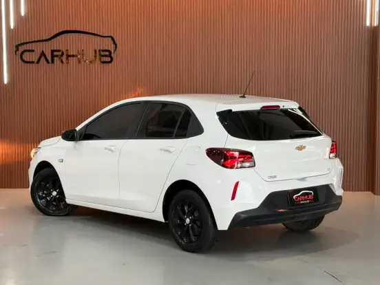 CHEVROLET-ONIX-2022