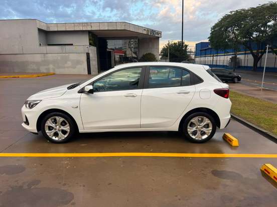 CHEVROLET-ONIX-2022