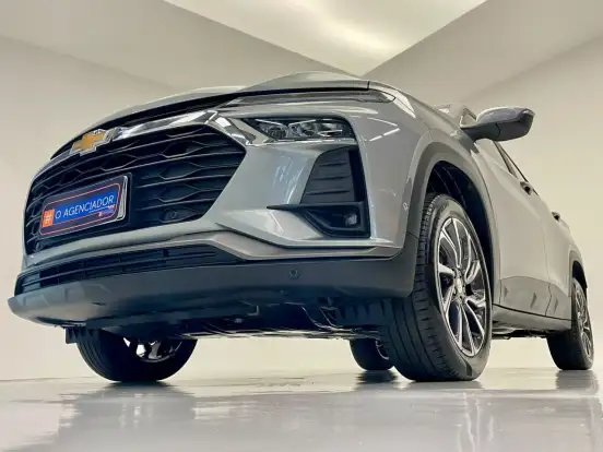CHEVROLET-TRACKER-2025