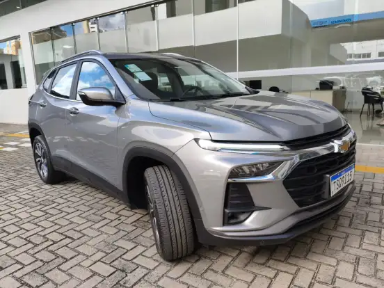 CHEVROLET-TRACKER-2025