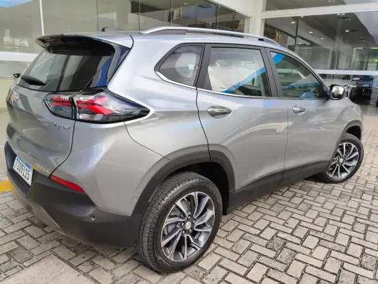 CHEVROLET-TRACKER-2025
