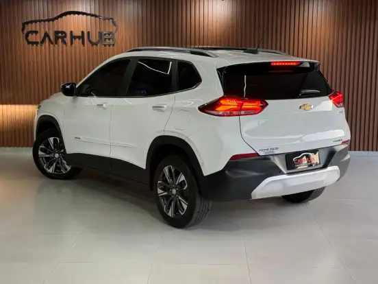 CHEVROLET-TRACKER-2023