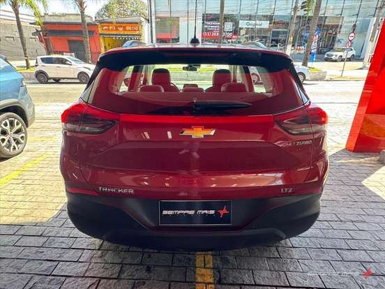 CHEVROLET-TRACKER-2024