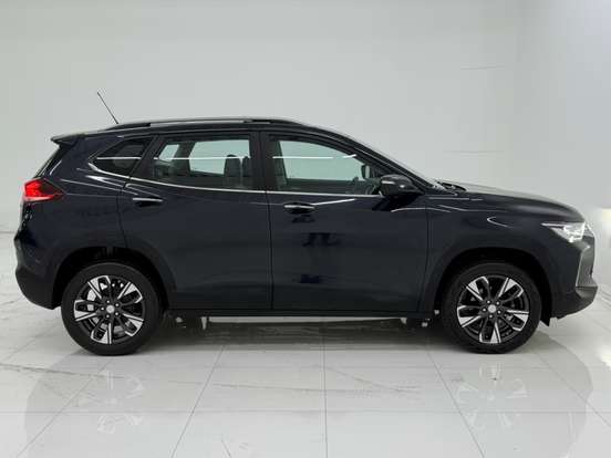 CHEVROLET-TRACKER-2024
