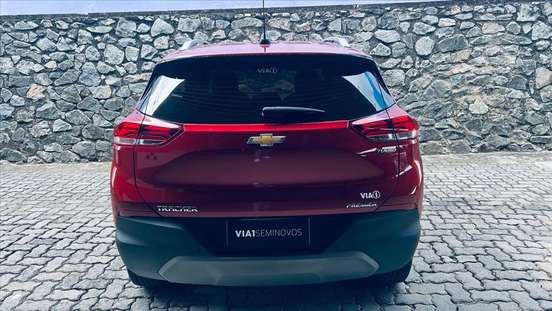 CHEVROLET-TRACKER-2024