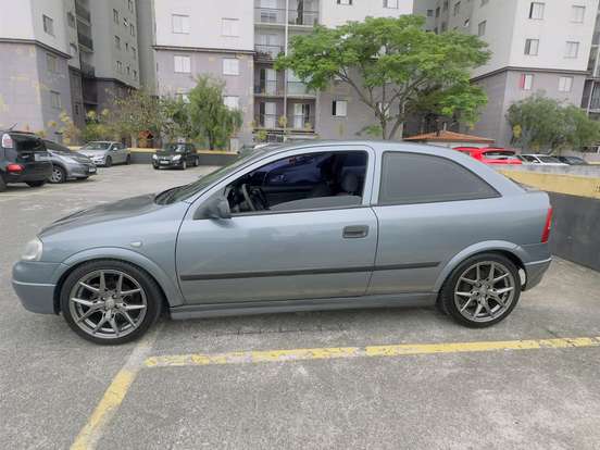 CHEVROLET-ASTRA-1.8 MPFI GL 8V GASOLINA 2P MANUAL CHEVROLET-ASTRA-2000