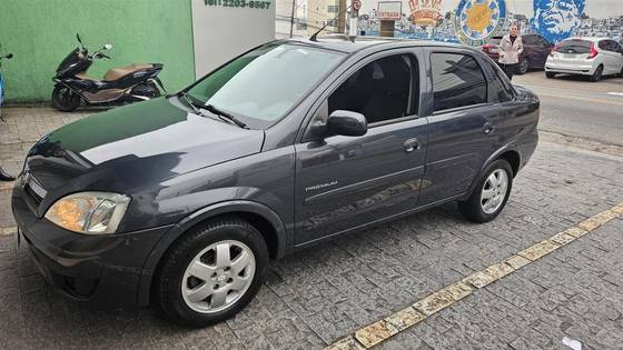 CHEVROLET CORSA 1.4 MPFI PREMIUM SEDAN 8V FLEX 4P MANUAL