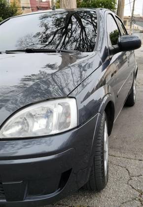 CHEVROLET CORSA 1.8 MPFI PREMIUM SEDAN 8V FLEX 4P MANUAL