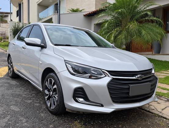 CHEVROLET ONIX 1.0 TURBO FLEX PLUS PREMIER AUTOMÁTICO