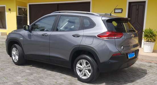 CHEVROLET-TRACKER-2020