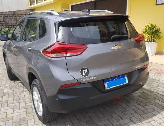 CHEVROLET-TRACKER-2020