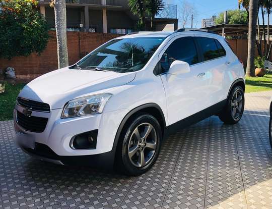 CHEVROLET-TRACKER-2014
