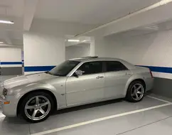 CHRYSLER 300 C 5.7 HEMI SEDAN V8 16V GASOLINA 4P AUTOMÁTICO CHRYSLER 300 C 5.7 HEMI SEDAN V8 16V GASOLINA 4P AUTOMÁTICO
